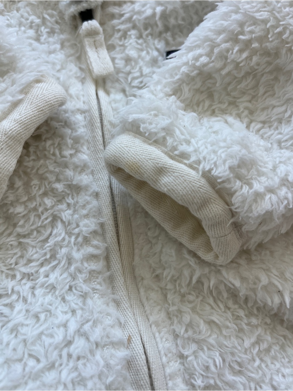 Patagonia Birch White Baby Furry Friends Fleece Bunting - Picture 6 of 8